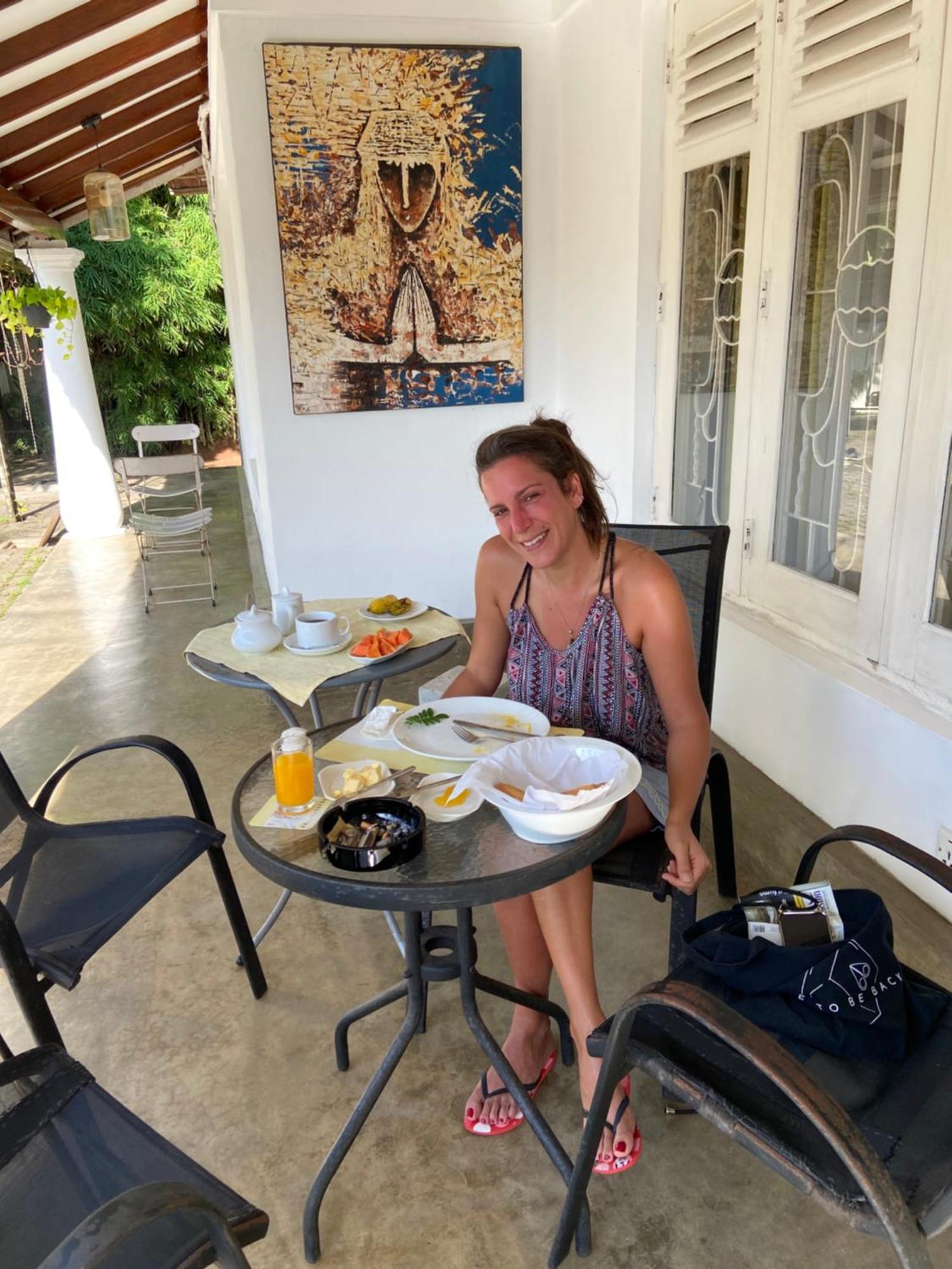 נגומבו Dions Guest House מראה חיצוני תמונה